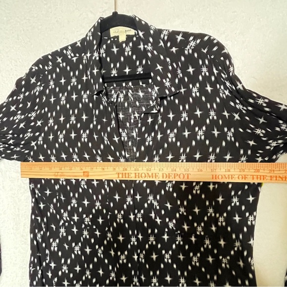 Cloth & Stone Women's Blouse Top Kasuri Hipster Star Print Black White Large - Picture 13 of 14